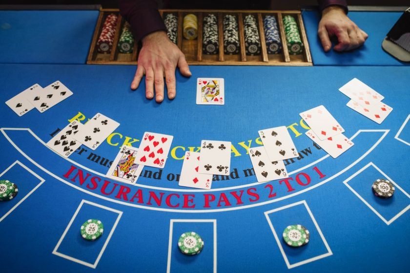 Understanding Blackjack Pushes: The Good, Bad & The Ugly