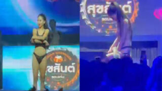 คลิปหลุด น้องออย รอยจูบ แก้ผ้า อวดนม เปิดหีโชว์ในผับ ใจน้องมันได้